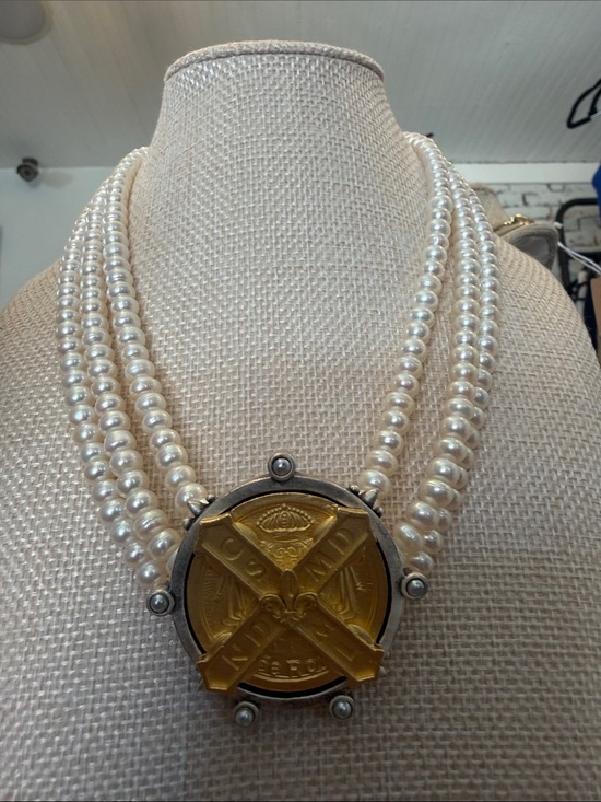 French Kande Jewelry - Triple-Strand White Pearl Necklace with Gold Medallion Accent